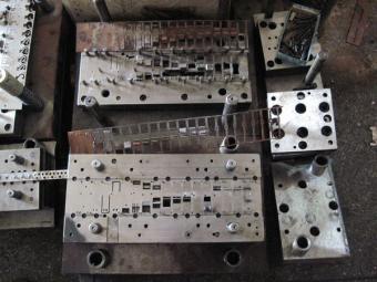 Mold1